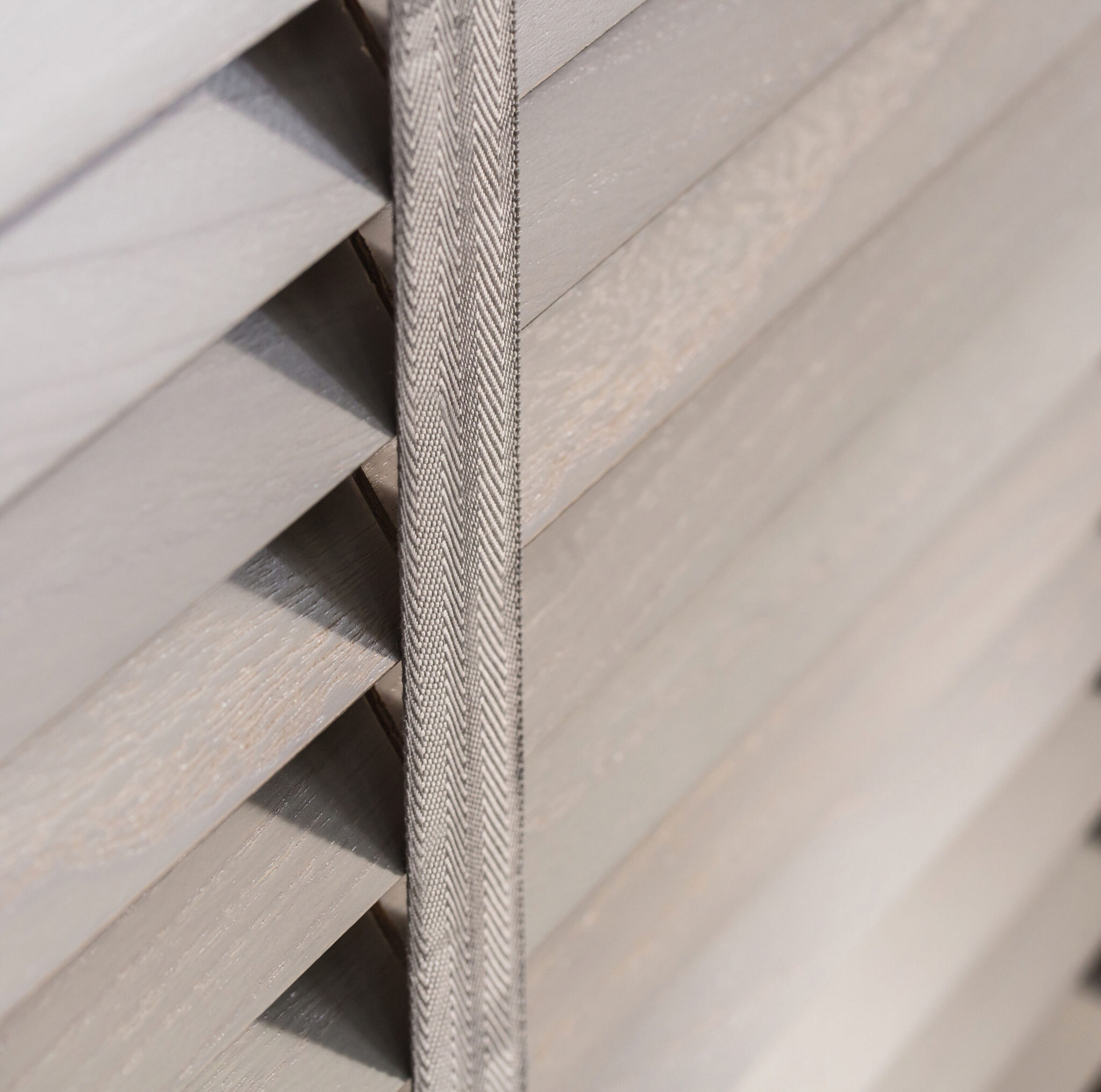 Jaluzele venetiene Acacia, colectia Soft Grain, Sunwood - imagine 3